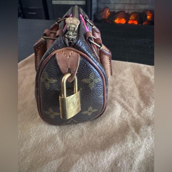 🩷❤️Louis Vuitton RARE mini Speedy HL❤️🩷 - Picture 5 of 13
